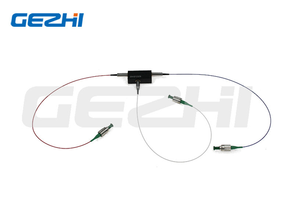 কেনা 532nm/633nm 3 পোর্ট পোলারাইজেশন রক্ষণাবেক্ষণ অপটিক্যাল সার্কুলেটর TGG ফাইবার অ্যামপ্লিফায়ারের জন্য online manufacture