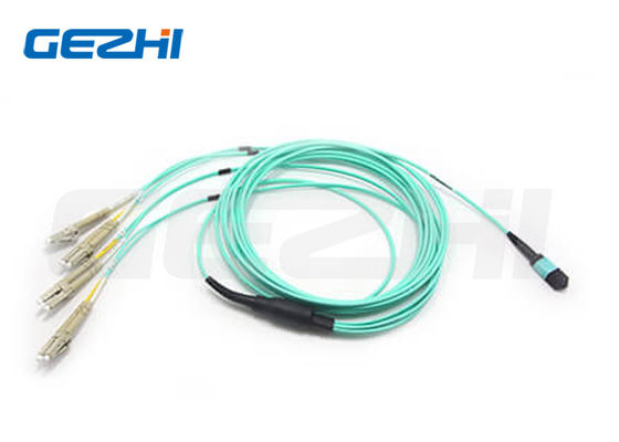 কেনা 8F MPO-LC স্টেগারড হারনেস ক্যাবল Telcordia GR-1435-CORE 40G QSFP+ PLR4 থেকে 10G SFP+ LR অপটিক্সের জন্য সম্মতি অনলাইনে উৎপাদন